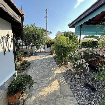 别墅 Private 3 Bedroom Perfect Location *