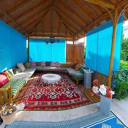别墅 Private 3 Bedroom Perfect Location *
